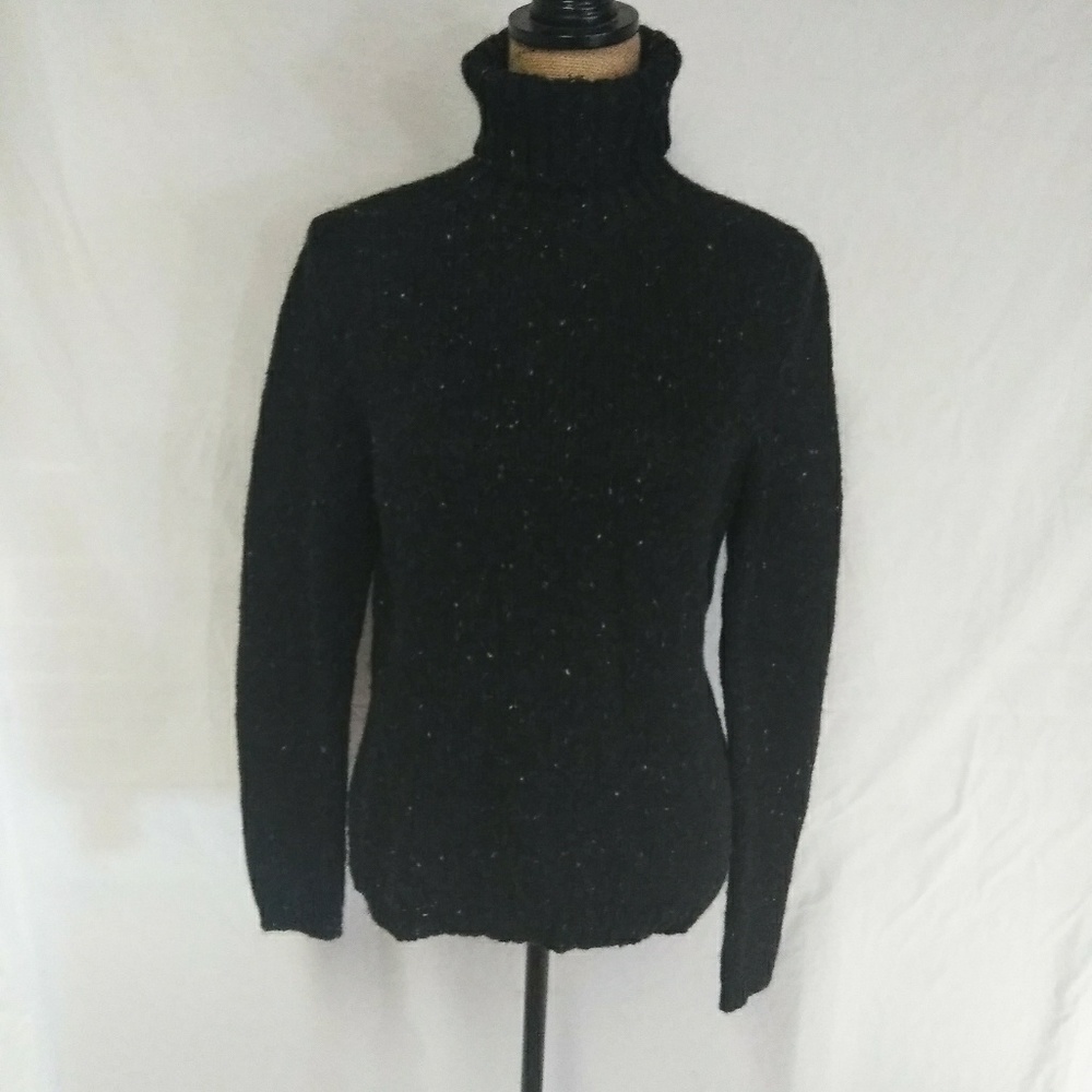 Turtle neck sweater